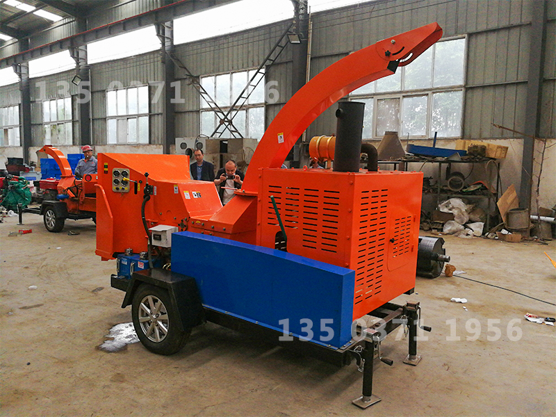 天津市可移動樹枝粉碎機