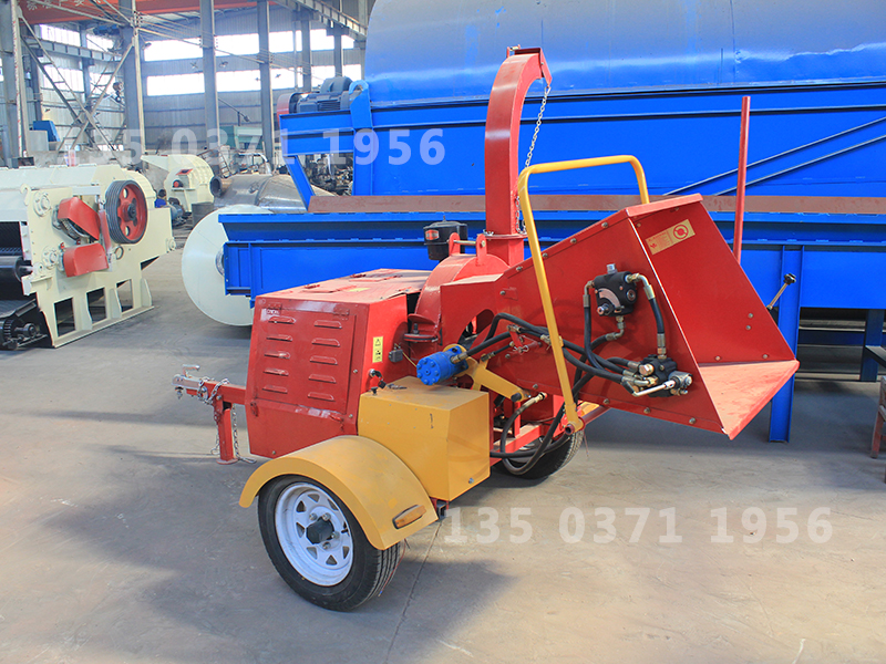 柴油機樹枝粉碎機